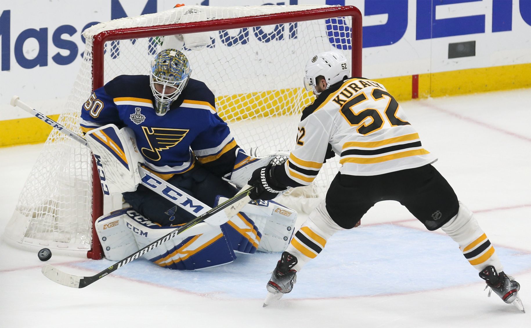 Blues fight for the cup in Game 6 of the Stanley Cup Finals